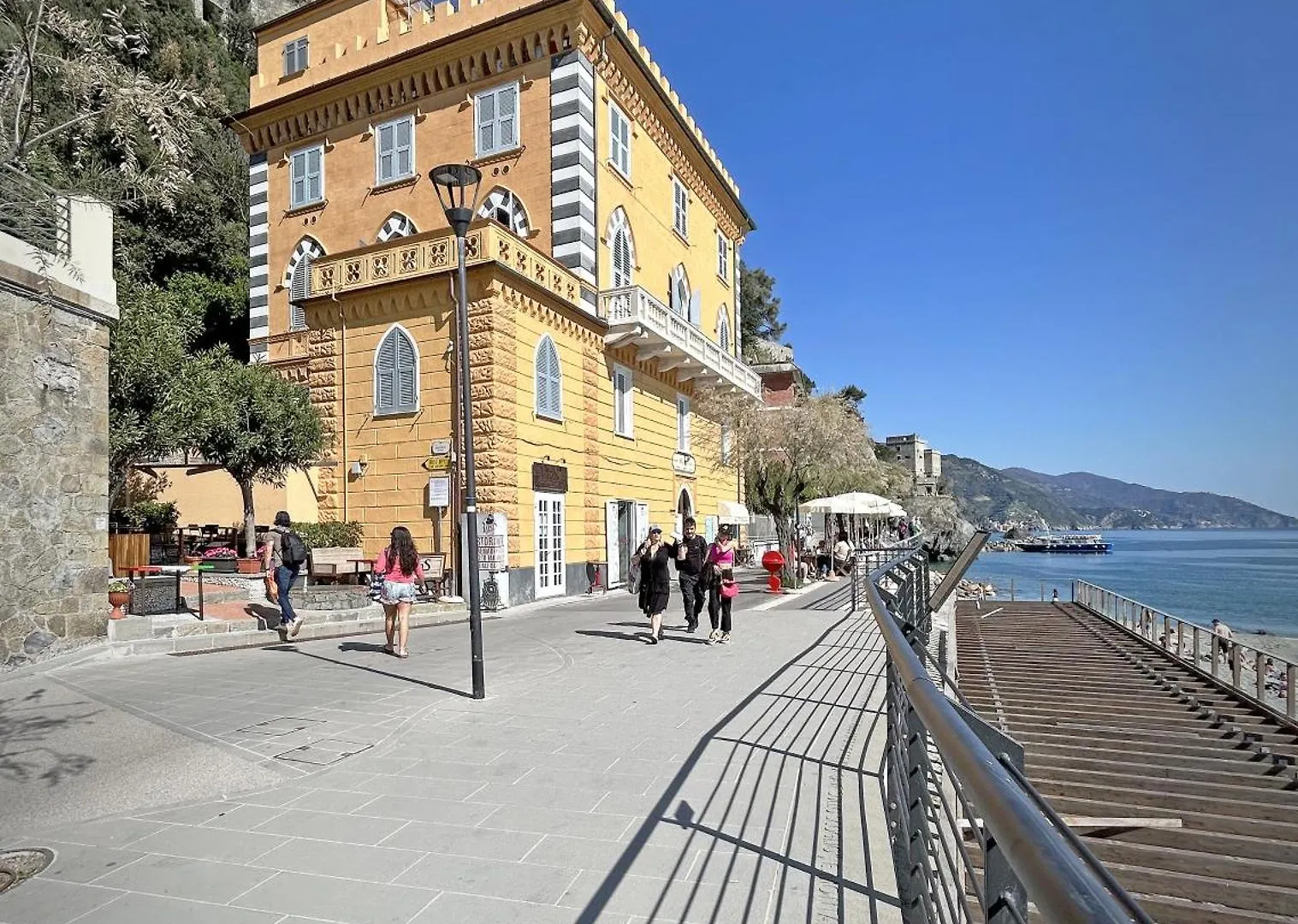 Hotel Meuble Agavi Monterosso al Mare 0*,  Italy